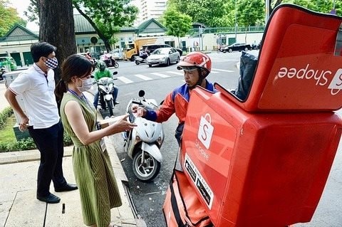 Nóng: Shopee tung chính sách mới, các nhà bán hàng lập tức 'kêu than', dự định tăng giá sản phẩm lên 30% - Ảnh 1