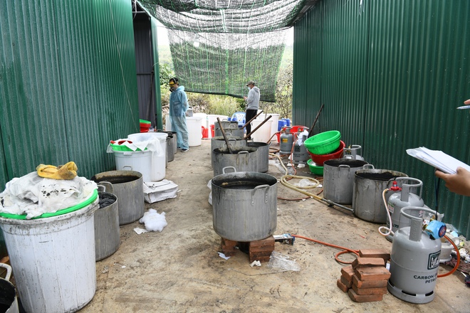 Tiết lộ về cuộc đột kích bí mật, bất ngờ của hàng trăm cảnh sát, thu 1,4 tấn ma túy giá hàng nghìn tỷ - Ảnh 3