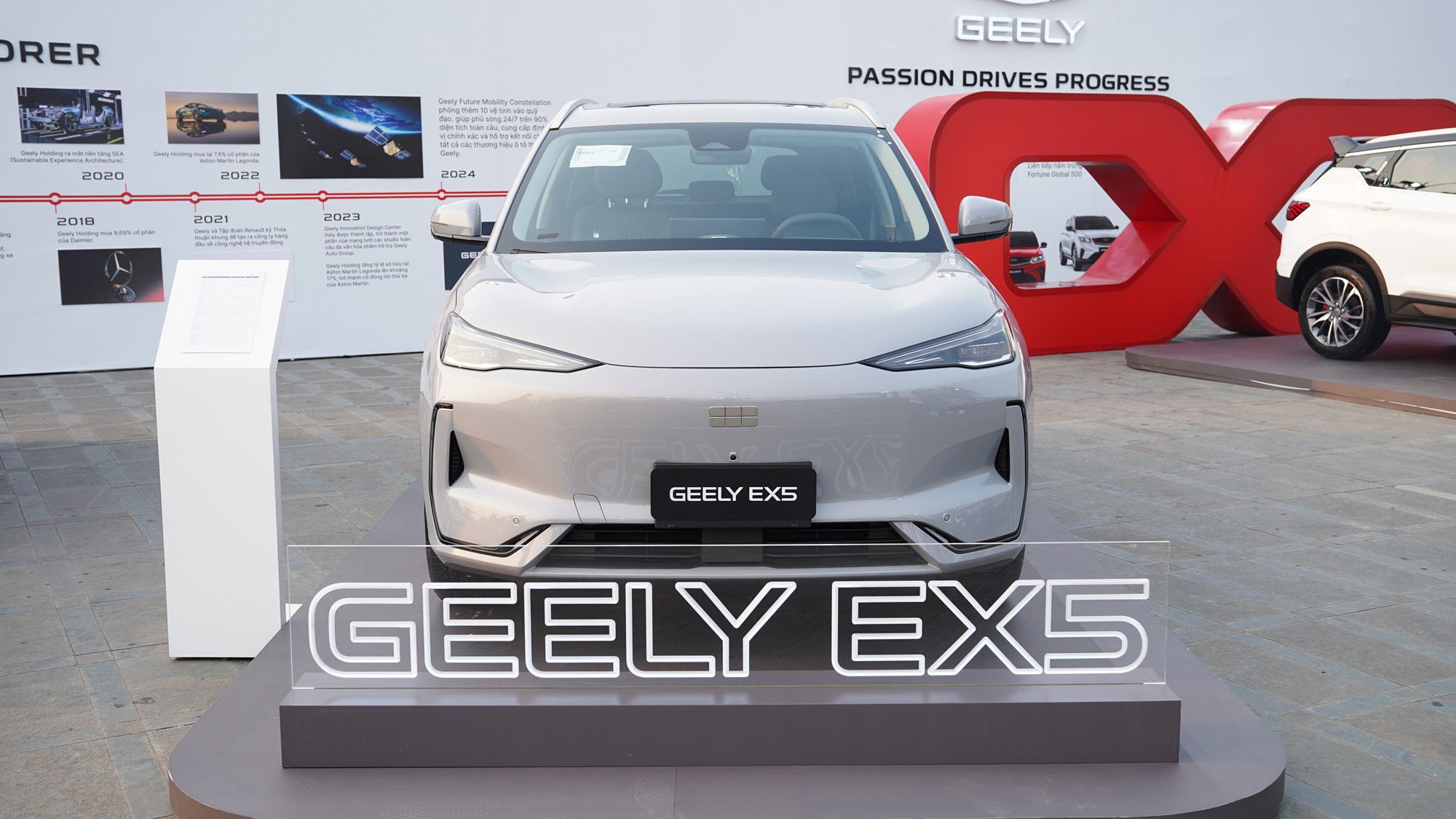 Cận cảnh tân binh xe điện Geely đến Việt Nam: Chạy 430km, đầy 80% pin chỉ 20 phút - Ảnh 2