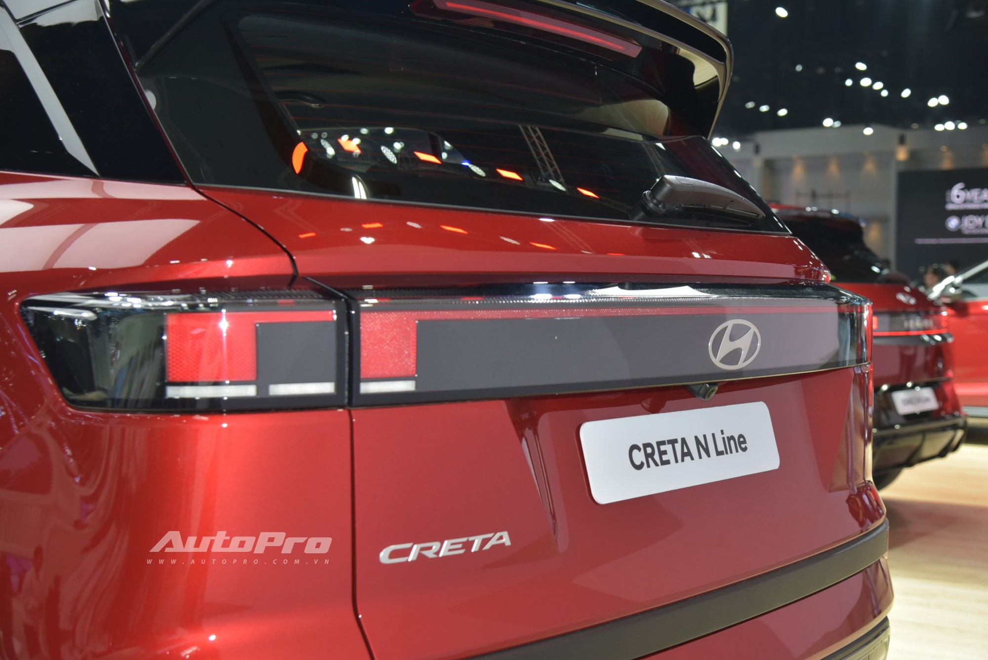 Xem thực tế Hyundai Creta 2025 sắp ra mắt Việt Nam: Góc cạnh hơn, có bản thể thao, màn hình kép xịn sò, cạnh tranh Seltos, Xforce - Ảnh 8