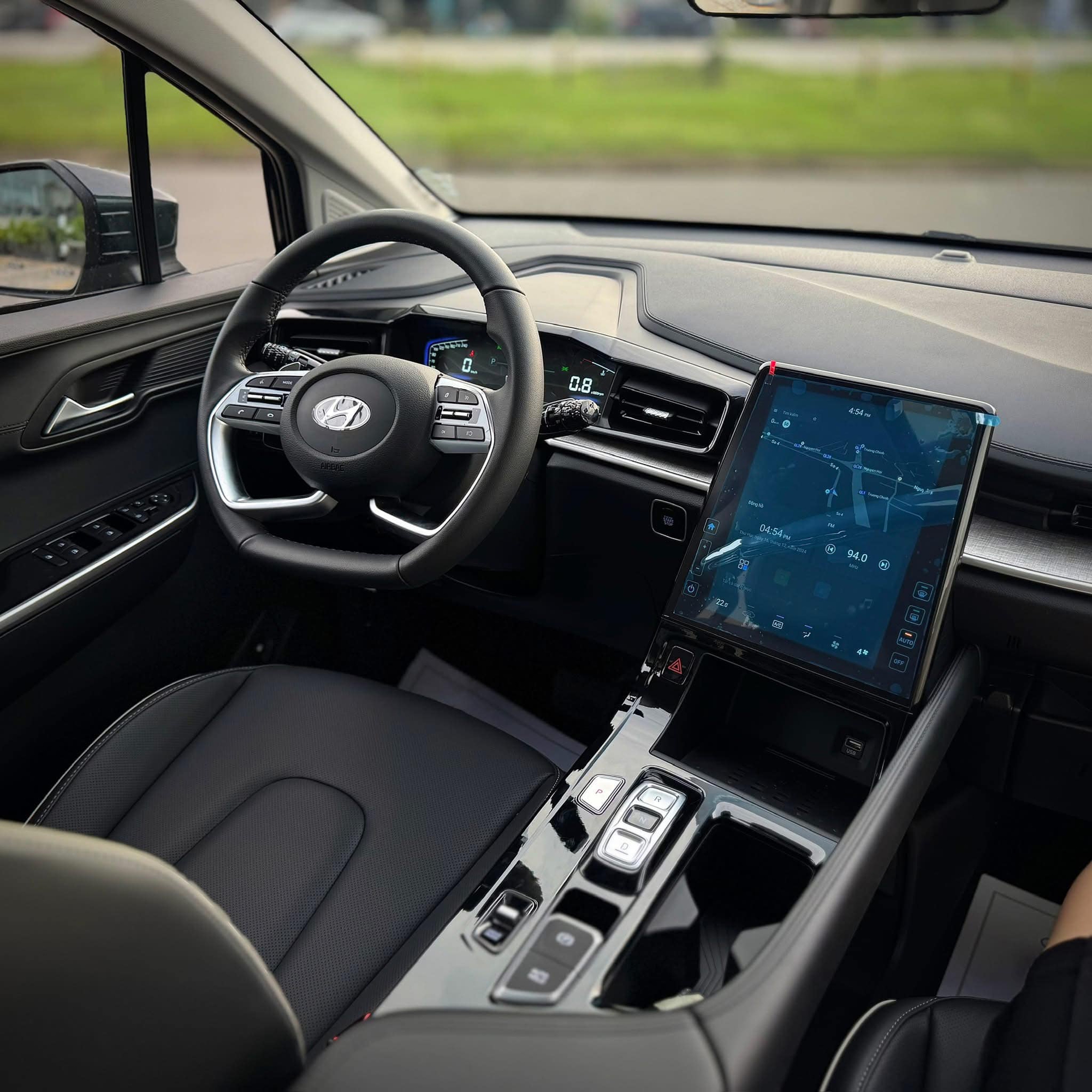 Hyundai Custin thêm bản mới trang bị như bản cao nhất, chỉ khác động cơ, giá thấp hơn 49 triệu - Ảnh 6