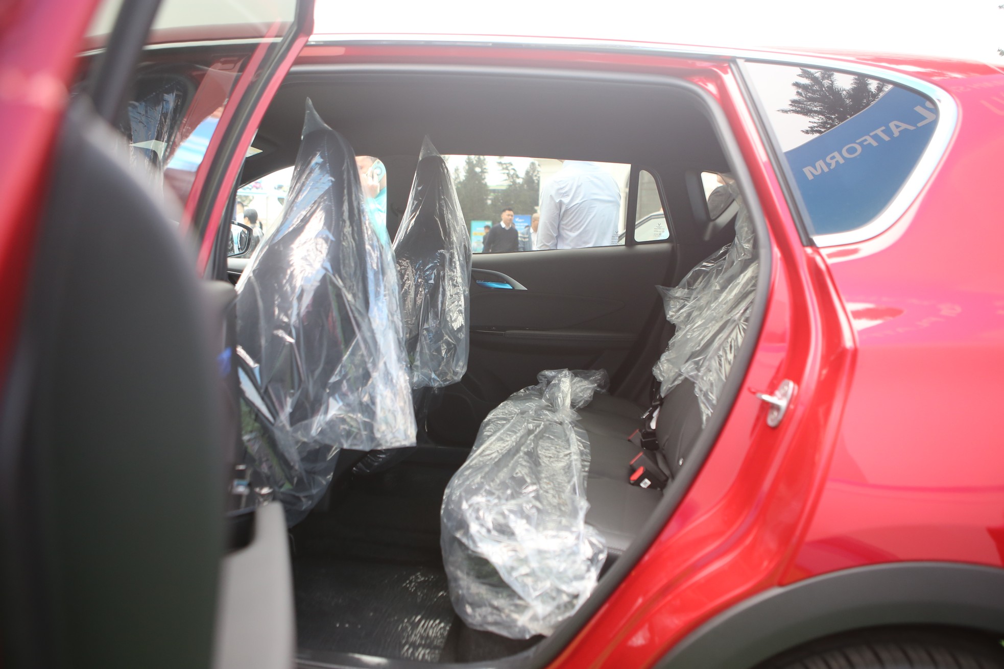 Cận cảnh 2 dòng xe điện VinFast Nerio Green và Herio Green - Ảnh 9