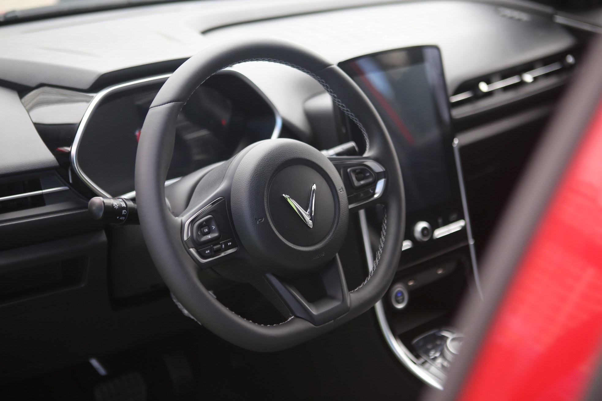 Cận cảnh 2 dòng xe điện VinFast Nerio Green và Herio Green - Ảnh 10