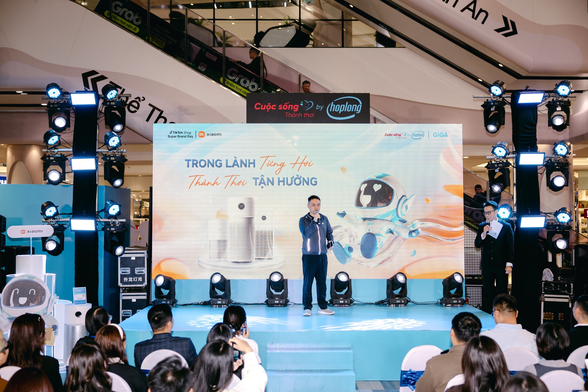 Sếp Xiaomi: 'Chúng tôi sẽ đưa điều hòa, tủ lạnh, máy giặt… vào Việt Nam trong nửa cuối năm nay' - Ảnh 1