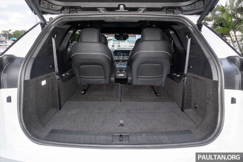 Hãng xe xây nhà máy 20.000 tỷ tại Việt Nam sắp ra mắt tại ĐNA mẫu SUV ngang cỡ Santa Fe, đi một mạch từ Hà Nội đến Nha Trang mới cần đổ xăng - Ảnh 5