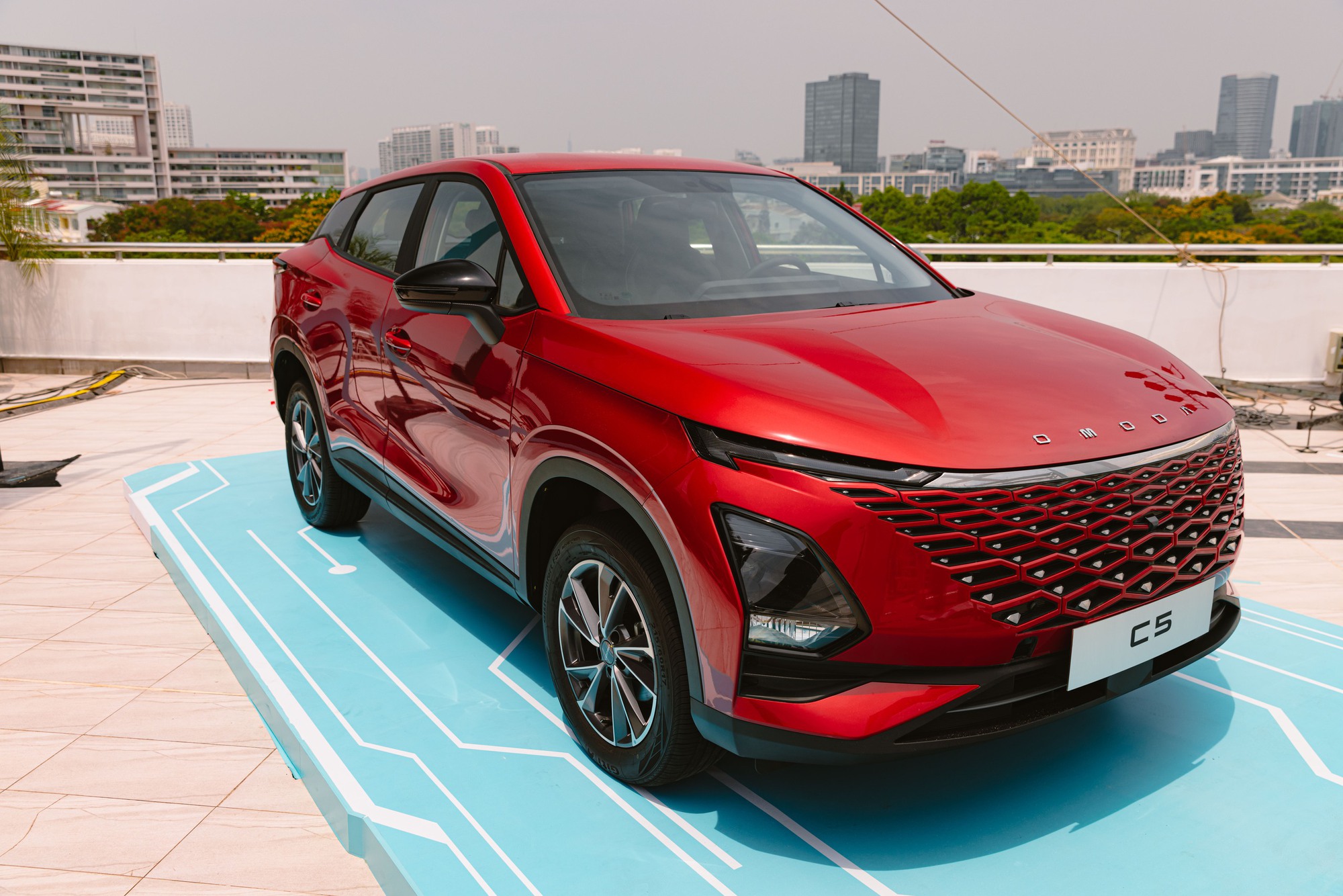 SUV Trung Quốc giá 500 triệu rầm rộ đổ bộ Việt Nam - ông lớn Nhật, Hàn liệu có 'mất ngủ'? - Ảnh 1