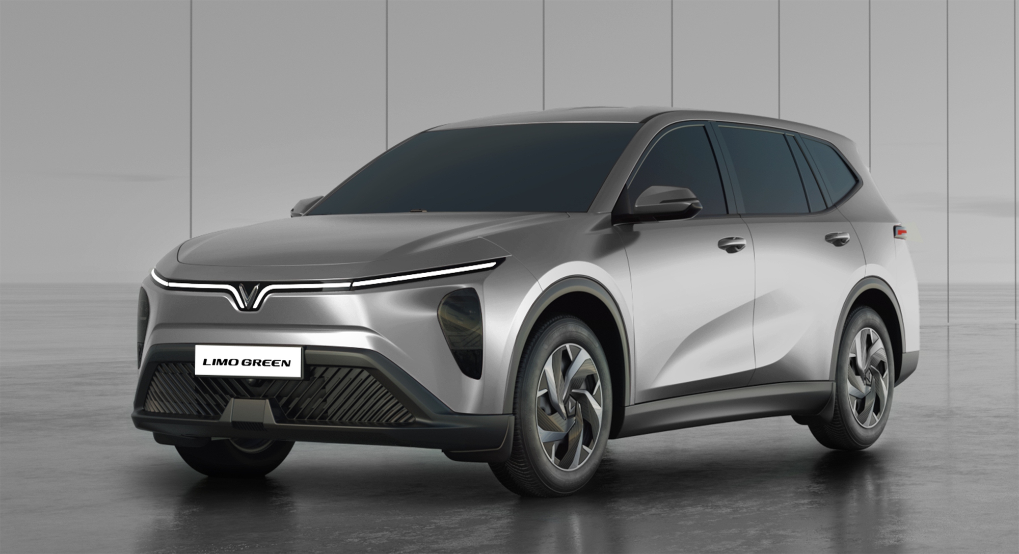 Mẫu MPV 7 chỗ VinFast Limo Green chốt giá 749 triệu: Chạy gần 500 km/lần sạc, lộ chi tiết gây tò mò - Ảnh 1