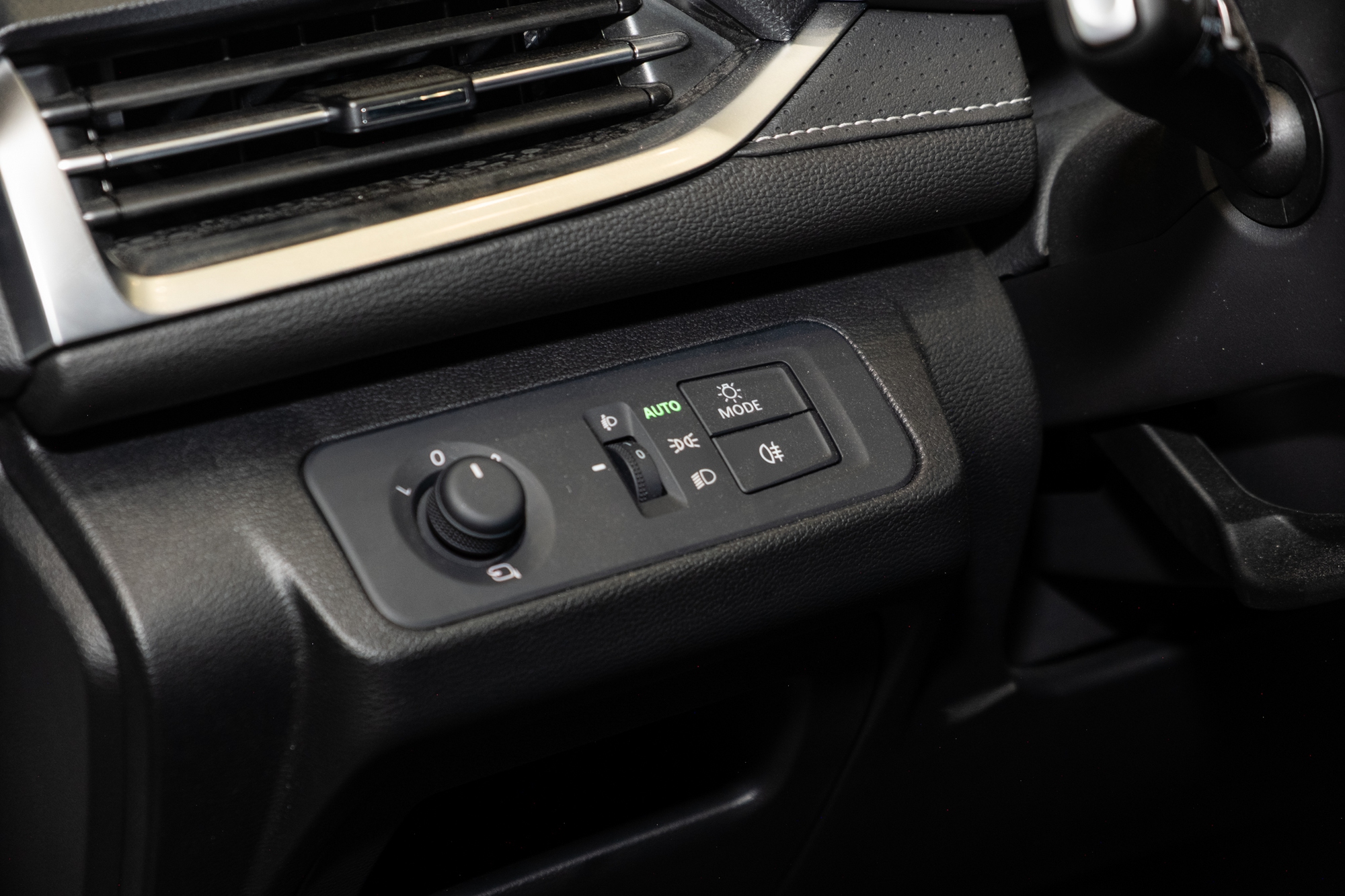 MG G50 giá từ 559 triệu tại Việt Nam: To hơn Innova Cross, không có ADAS - Ảnh 20