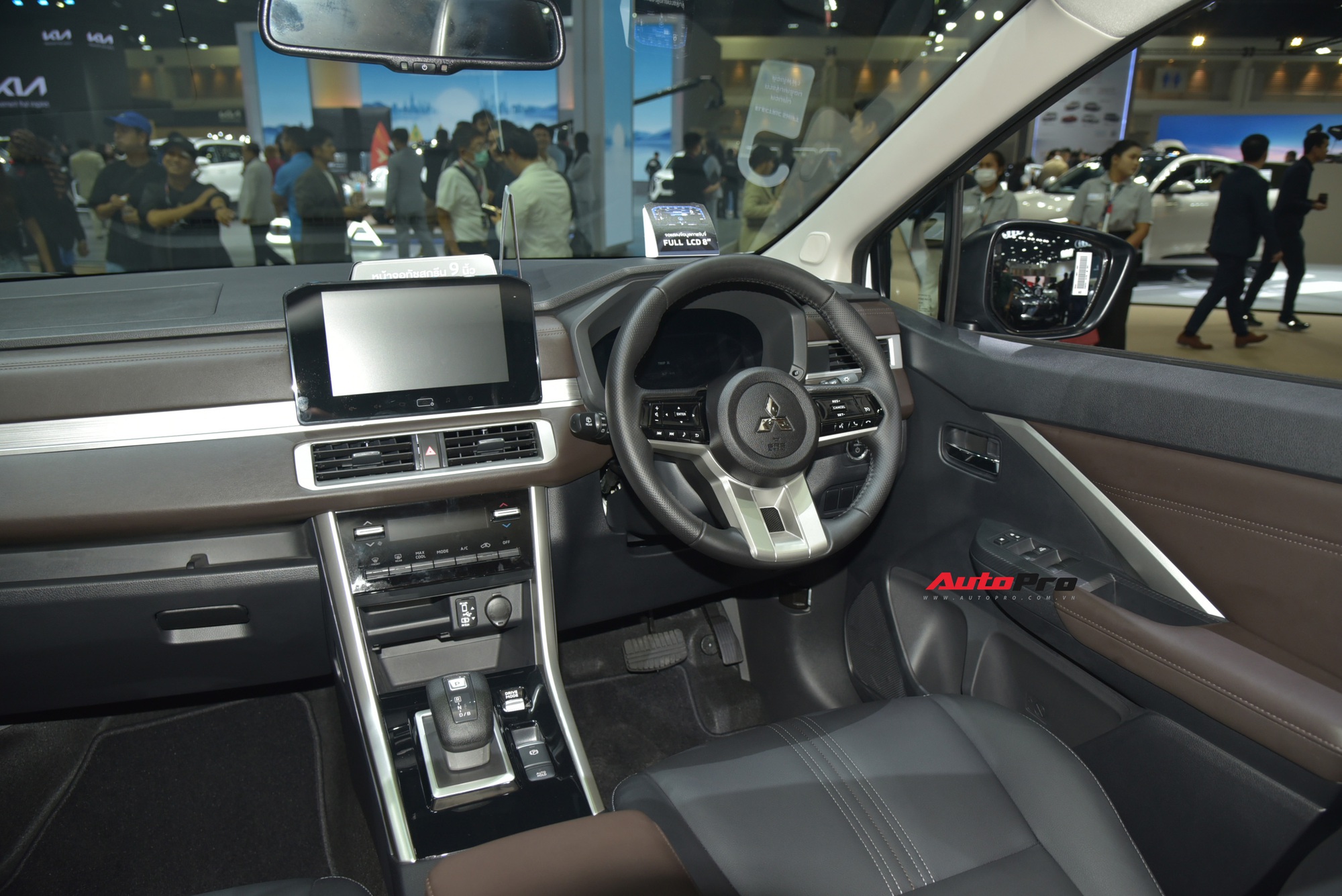 'Sờ tận tay' bộ đôi Mitsubishi Xpander và Xpander Cross HEV bản thể thao: Giá quy đổi 737 triệu đồng, thêm bodykit hầm hố, dễ thành hàng ‘hot’ nếu về Việt Nam - Ảnh 14