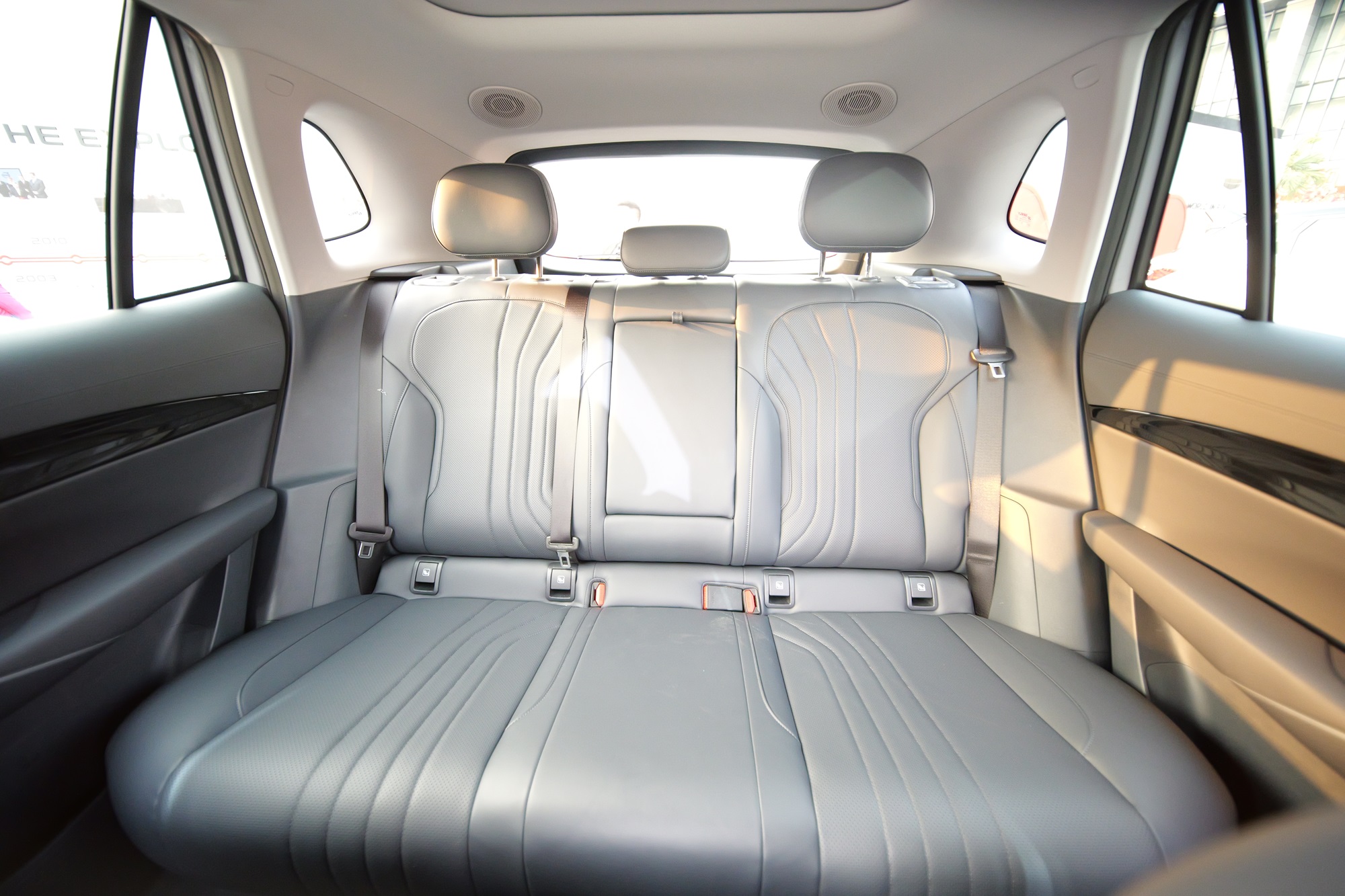 Cận cảnh tân binh xe điện Geely đến Việt Nam: Chạy 430km, đầy 80% pin chỉ 20 phút - Ảnh 12