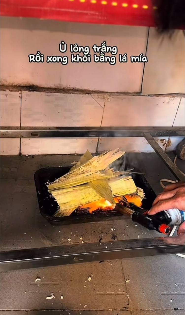 Món ăn "lông lá" đang khiến cả làng TikTok Việt rủ nhau làm: Đơn giản mà ít người thành công, sai một li là đi vào viện - Ảnh 15