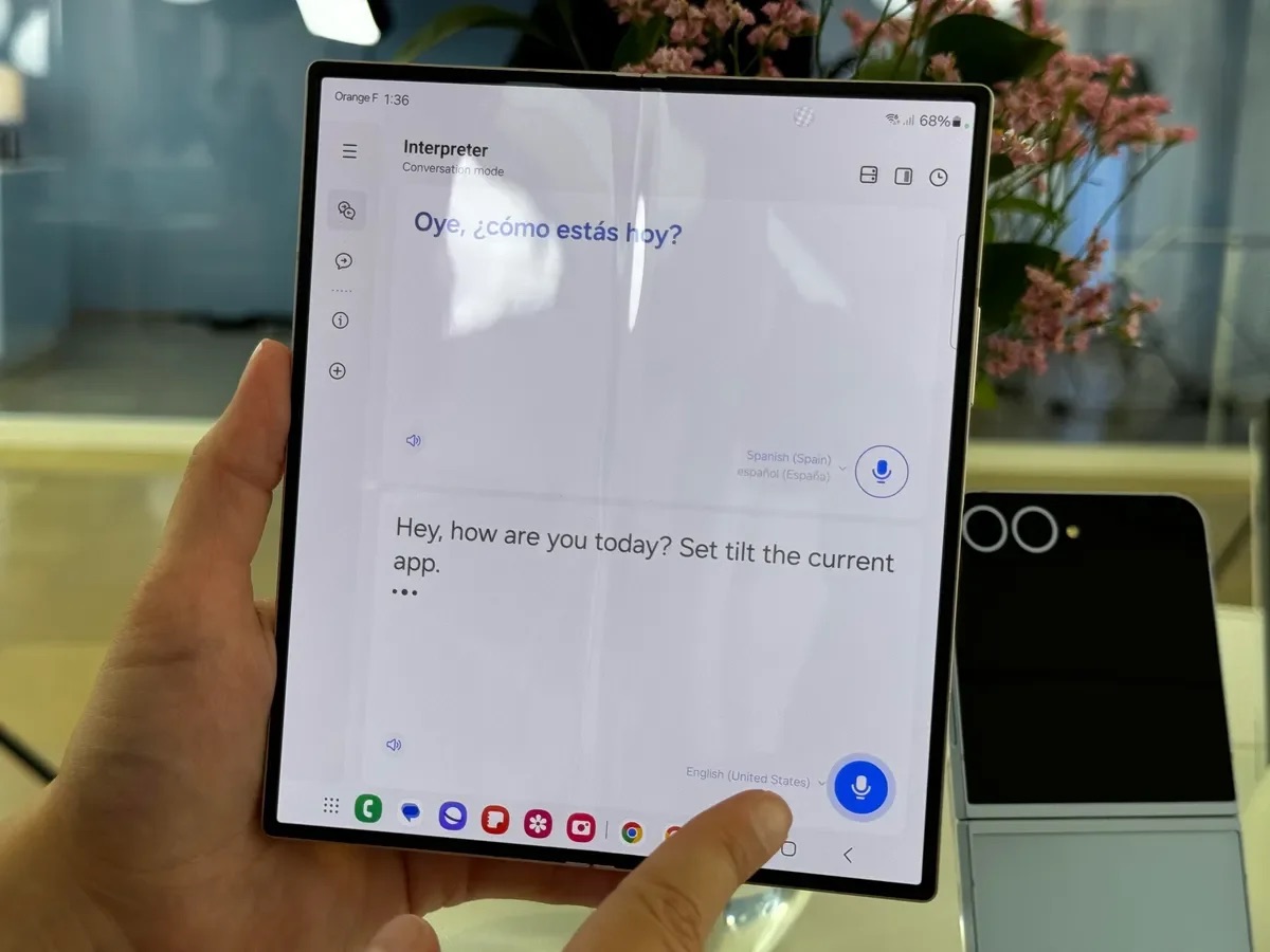 iPhone màn hình gập: Đột phá với pin lâu hơn và loại bỏ vết gấp xấu xí? - Ảnh 1