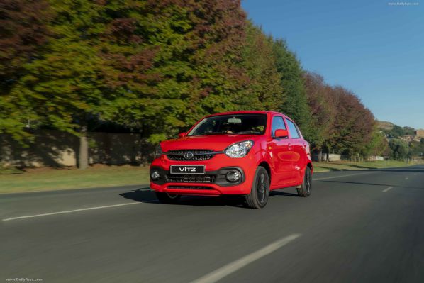 Toyota có xe hachback giá cực rẻ: Ăn 2.9L/100km, quy đổi chỉ hơn 290 triệu - Ảnh 5