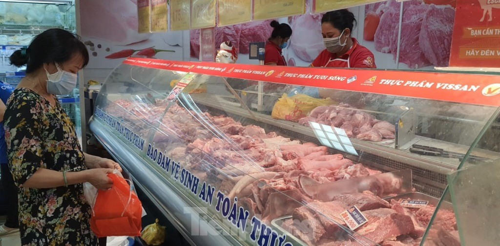 Heo bình ổn lại rục rịch tăng giá vì doanh nghiệp... 'hết chịu nổi' - Ảnh 2