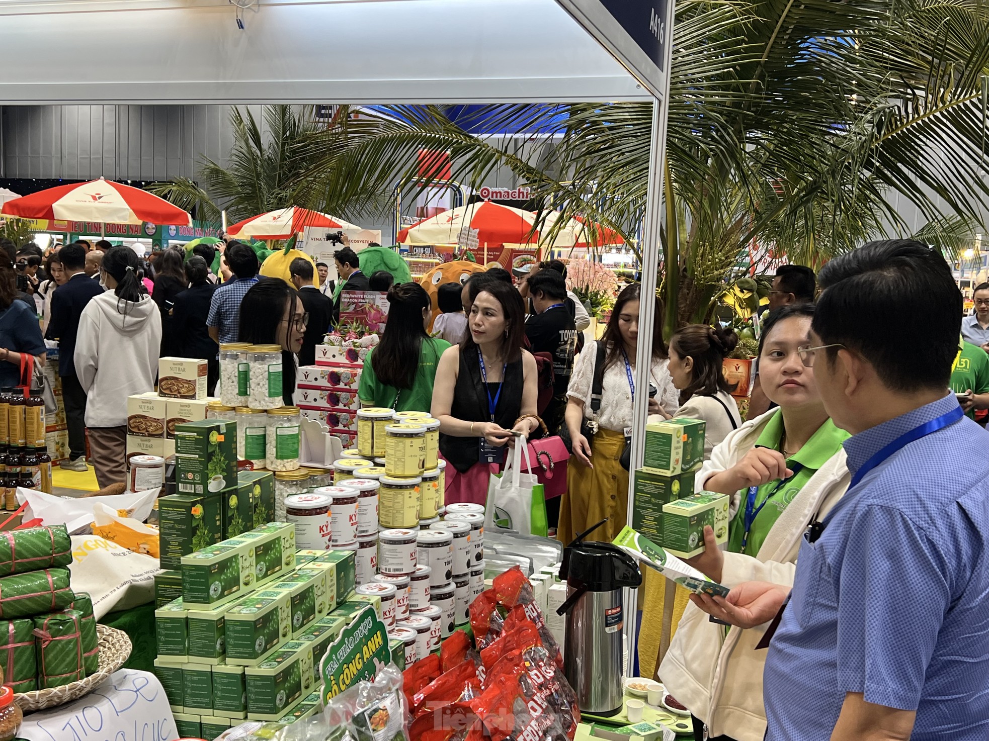 Chanh leo độc lạ giá cao chót vót vẫn không có mà bán - Ảnh 8