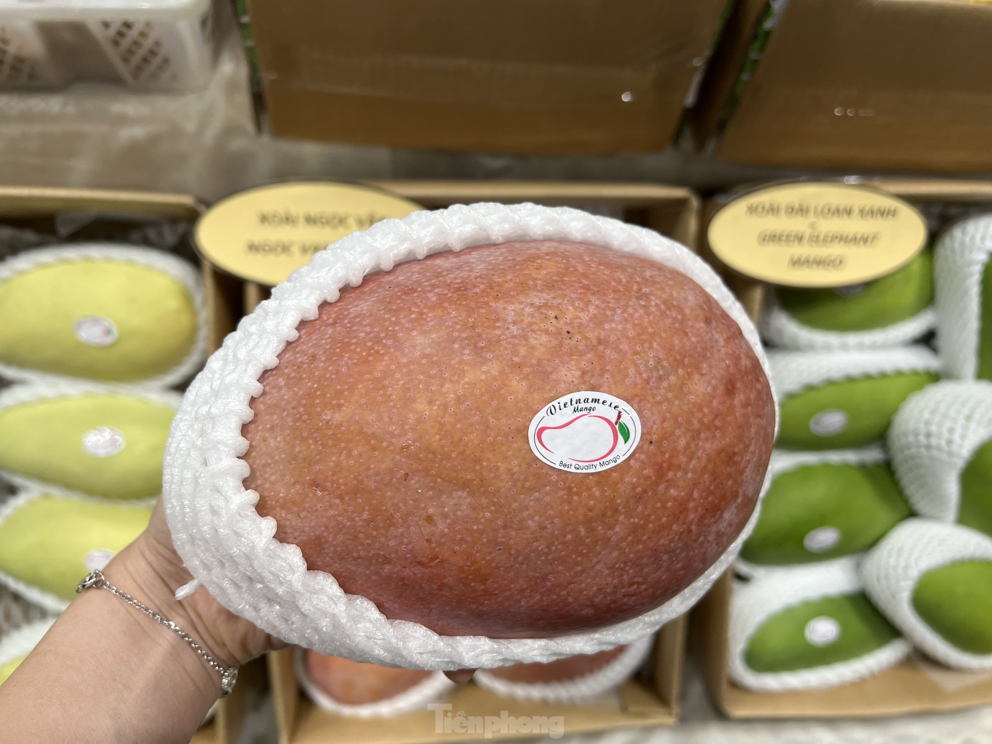 Chanh leo độc lạ giá cao chót vót vẫn không có mà bán - Ảnh 7