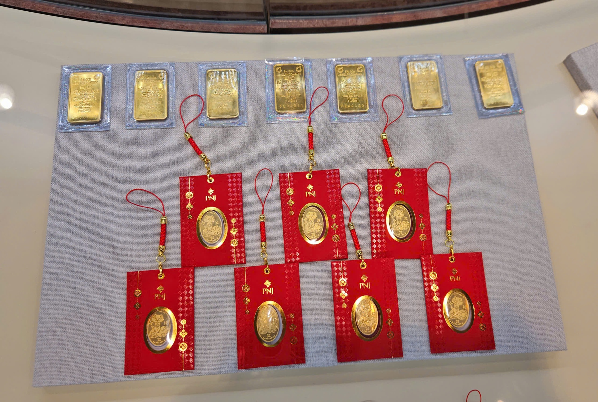 Dự báo mới nhất sau khi giá vàng miếng SJC, vàng nhẫn lao dốc mạnh - Ảnh 2