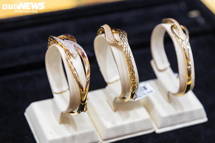 Giá vàng sẽ tăng đến bao giờ? - Ảnh 1