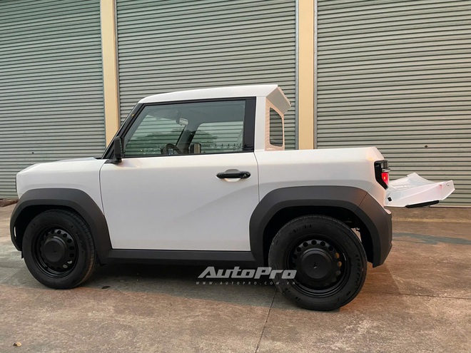 Gặp thợ Việt biến VinFast VF 3 thành bán tải, giải yêu cầu khó từ chủ xe: 'Sẽ tiếp tục nâng cấp để có phiên bản hoàn thiện hơn' - Ảnh 3