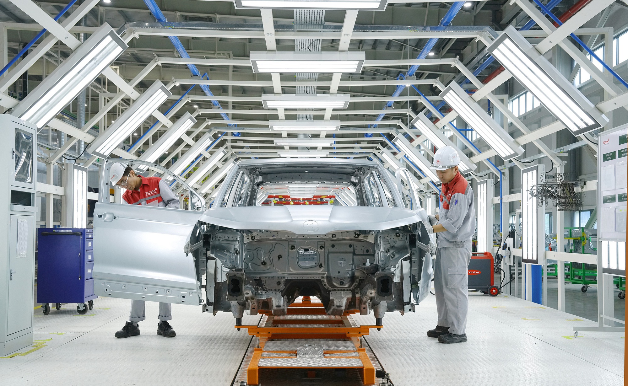 Vios, Accent sắp có đối thủ châu Âu: Ăn xăng 5L/100km, nhà máy Việt lắp ráp và bán ra ngay năm nay - Ảnh 4