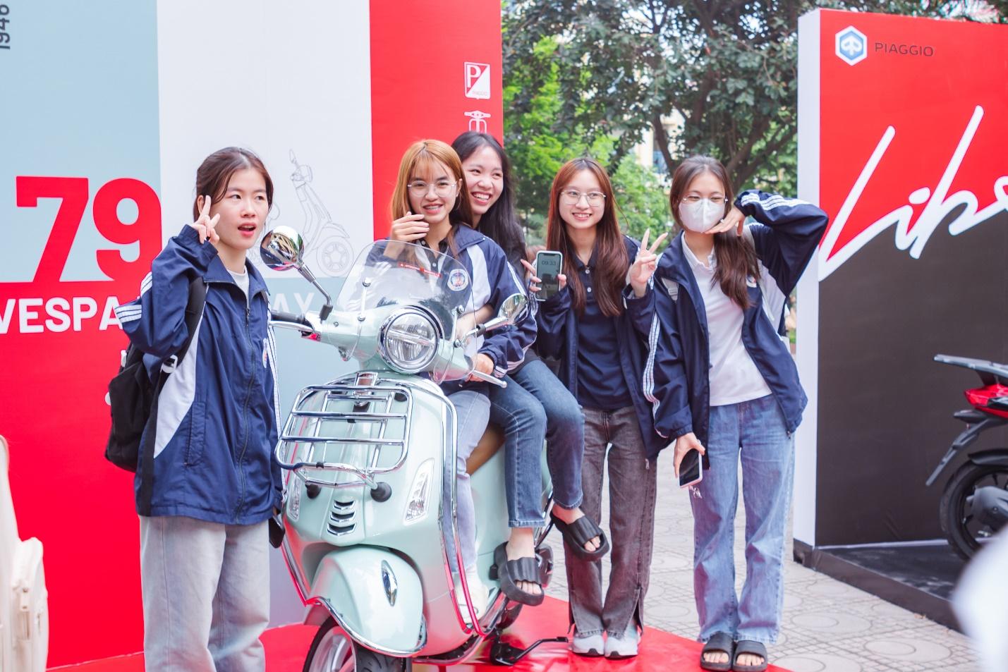 Piaggio Việt Nam ký MOU hợp tác chiến lược với Đại học Kinh tế Quốc dân - Ảnh 3