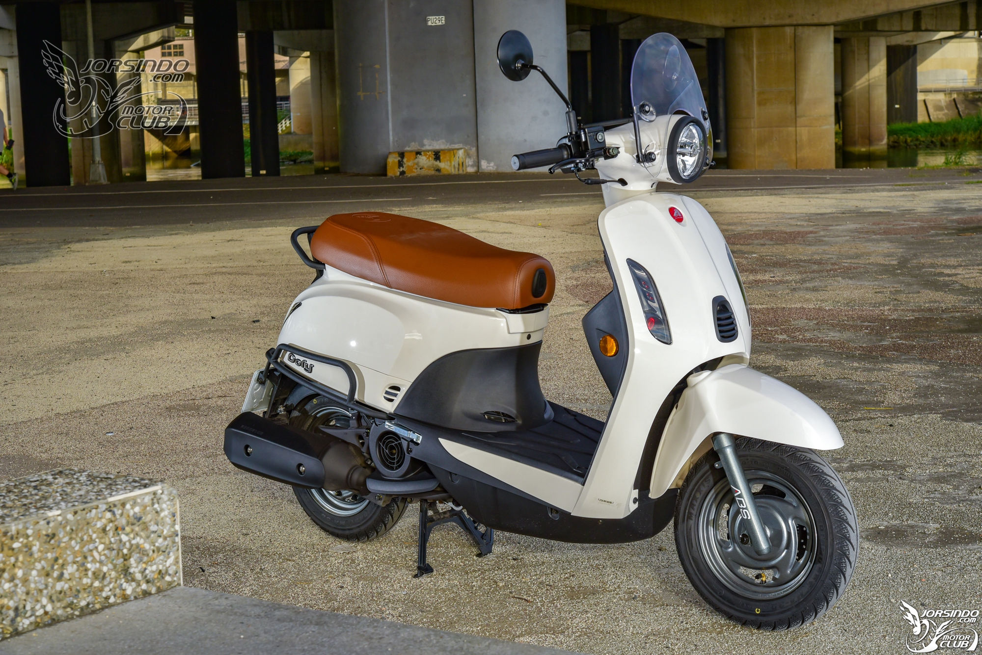 Ở Việt Nam có 2 mẫu xe tay ga vừa ra mắt: Một mẫu ăn xăng 1,9L/100km, một mẫu khỏe gấp 3 lần Vision - Ảnh 3