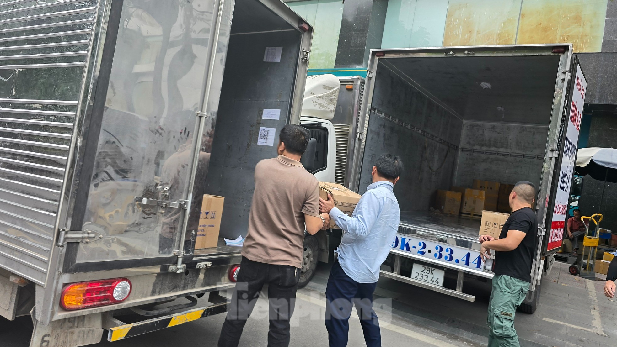 Hà Nội: Chợ thuốc lớn nhất miền Bắc hoạt động cầm chừng sau vụ án thuốc giả vừa bị triệt phá - Ảnh 10