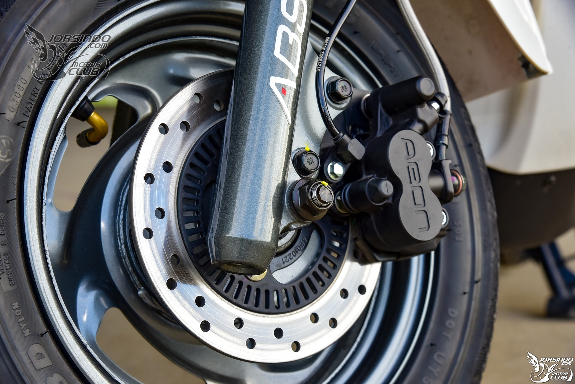 Ở Việt Nam có 2 mẫu xe tay ga vừa ra mắt: Một mẫu ăn xăng 1,9L/100km, một mẫu khỏe gấp 3 lần Vision - Ảnh 7