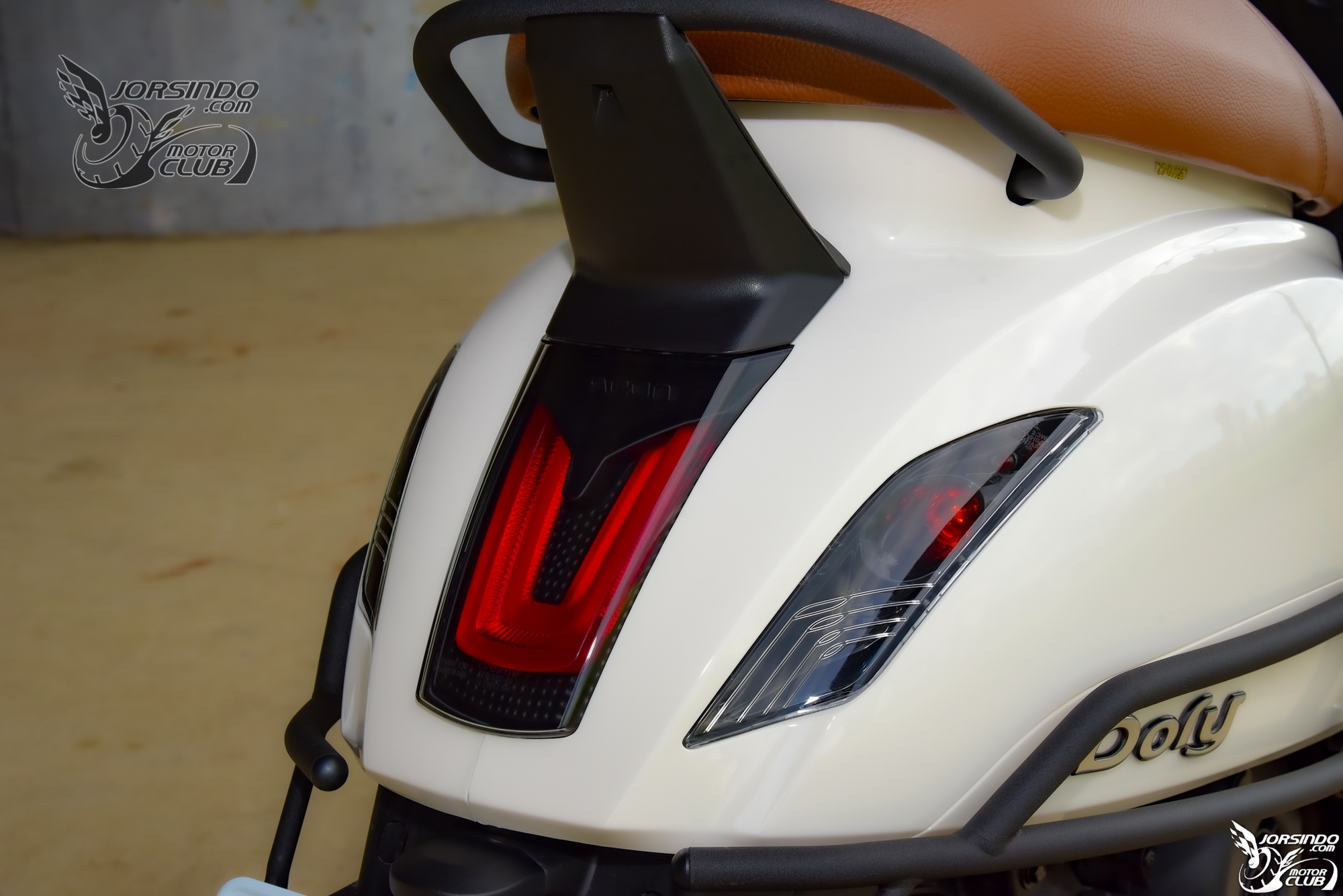 Ở Việt Nam có 2 mẫu xe tay ga vừa ra mắt: Một mẫu ăn xăng 1,9L/100km, một mẫu khỏe gấp 3 lần Vision - Ảnh 4