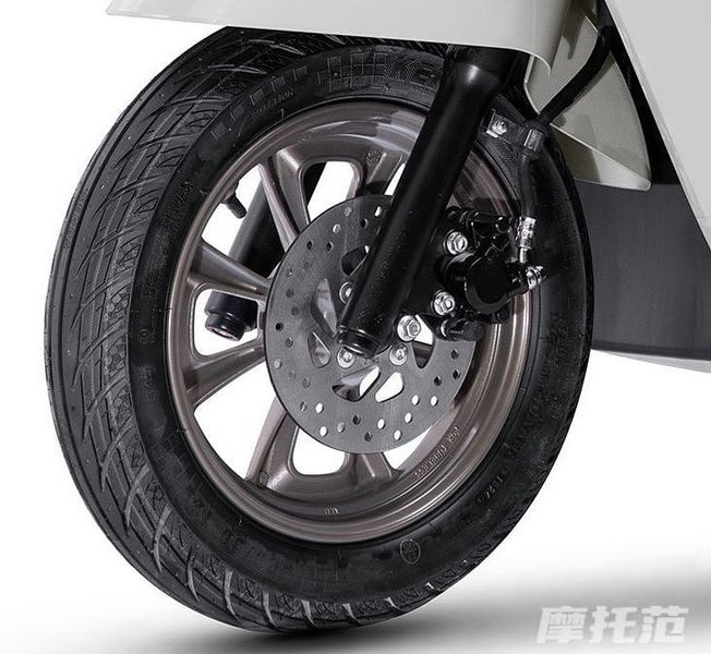 Suzuki âm thầm ra mắt mẫu xe tay ga 125cc đẹp hơn nhiều các đối thủ đến từ Honda hay Yamaha mà giá chỉ hơn 35 triệu đồng - Ảnh 5