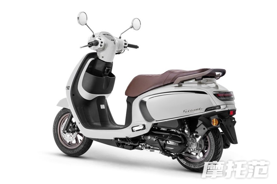 Suzuki âm thầm ra mắt mẫu xe tay ga 125cc đẹp hơn nhiều các đối thủ đến từ Honda hay Yamaha mà giá chỉ hơn 35 triệu đồng - Ảnh 6