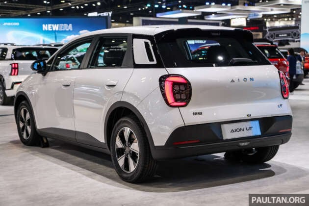 Mẫu xe hatchback thiết kế cực đẹp khuấy đảo thị trường, giá quy đổi ngang Hyundai Grand i10 - Ảnh 5