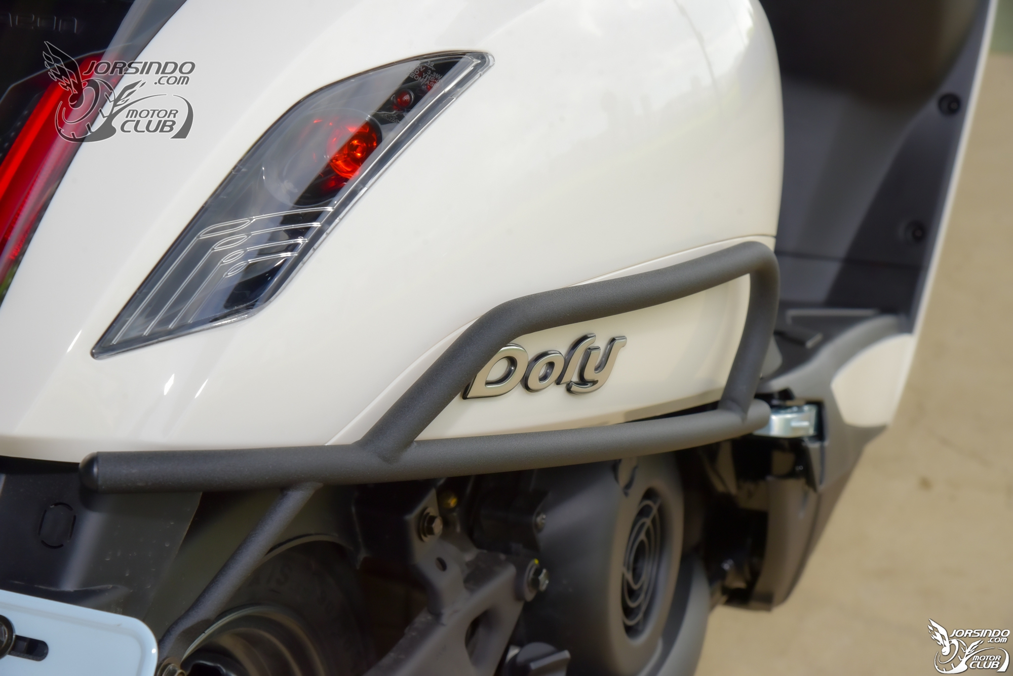 Ở Việt Nam có 2 mẫu xe tay ga vừa ra mắt: Một mẫu ăn xăng 1,9L/100km, một mẫu khỏe gấp 3 lần Vision - Ảnh 14