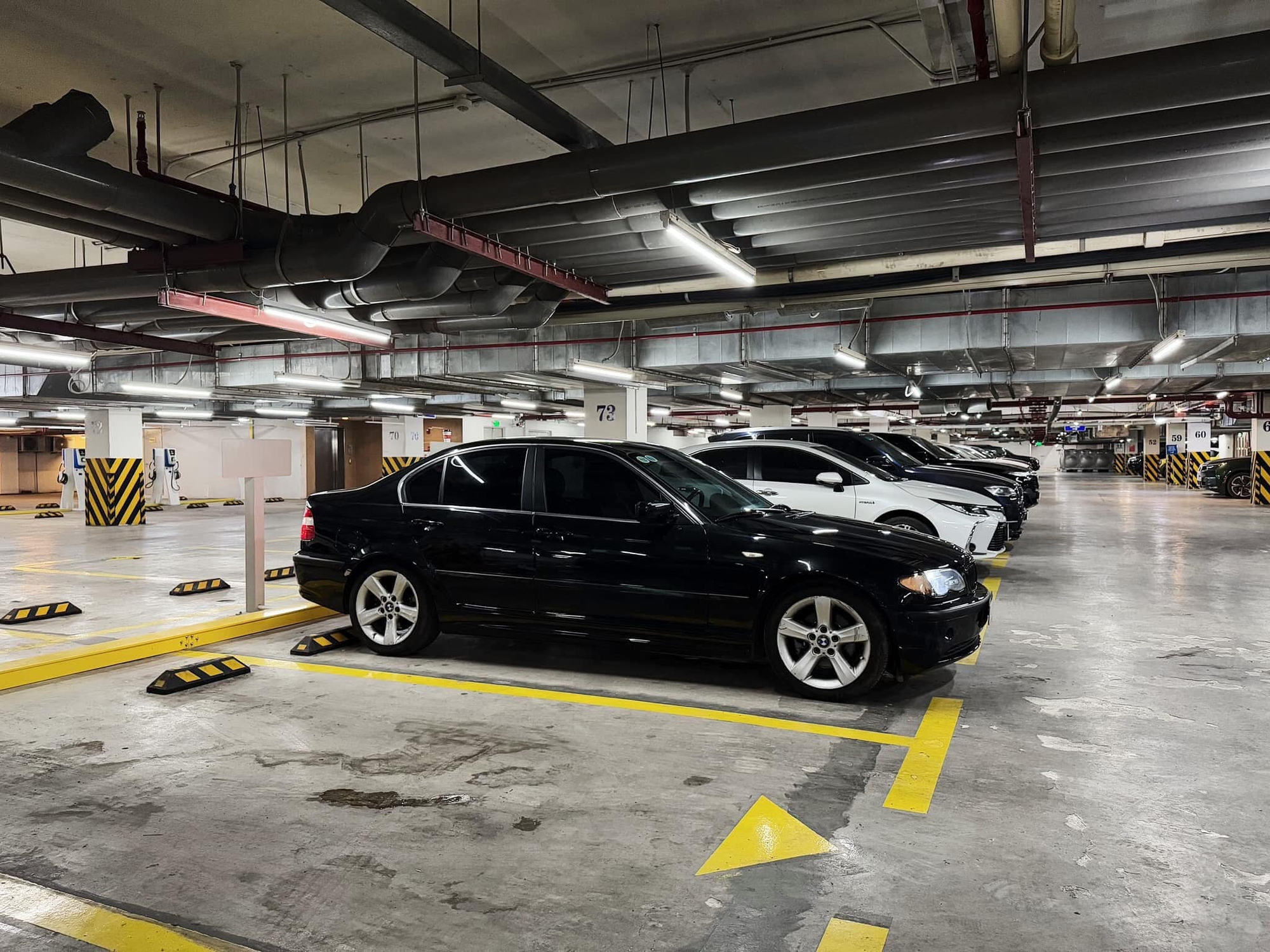 Rao một cặp BMW 325i giá từ 150 triệu đồng/chiếc, người bán chia sẻ: ‘Đi một năm không cần sửa’ - Ảnh 9