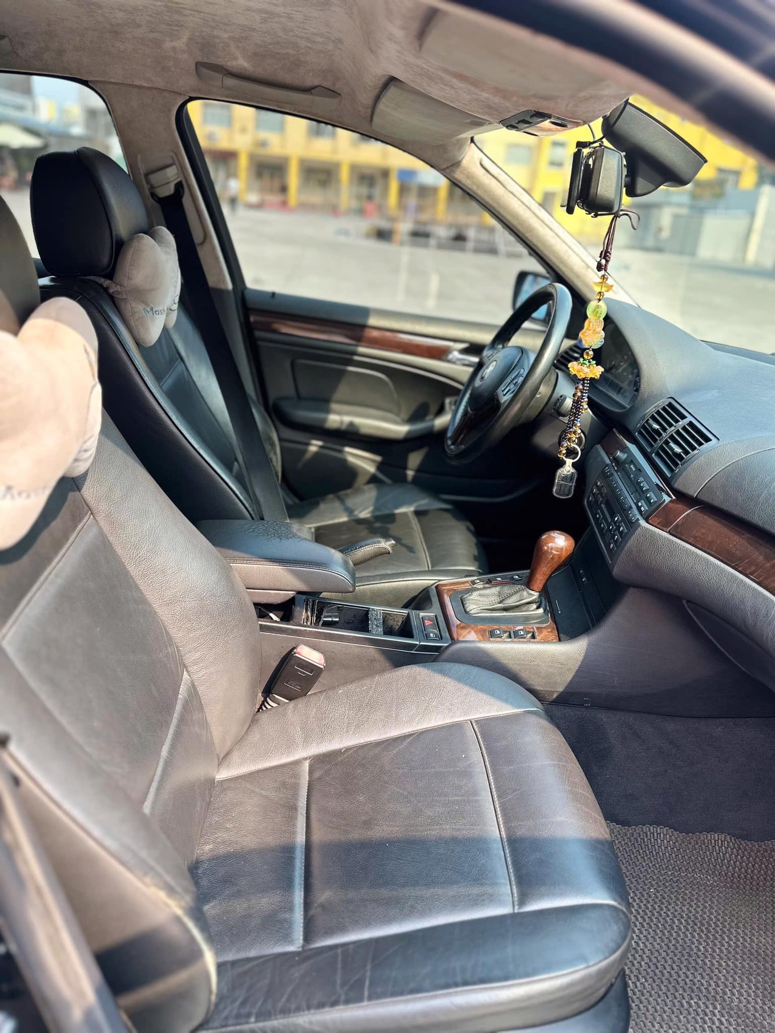 Rao một cặp BMW 325i giá từ 150 triệu đồng/chiếc, người bán chia sẻ: ‘Đi một năm không cần sửa’ - Ảnh 5