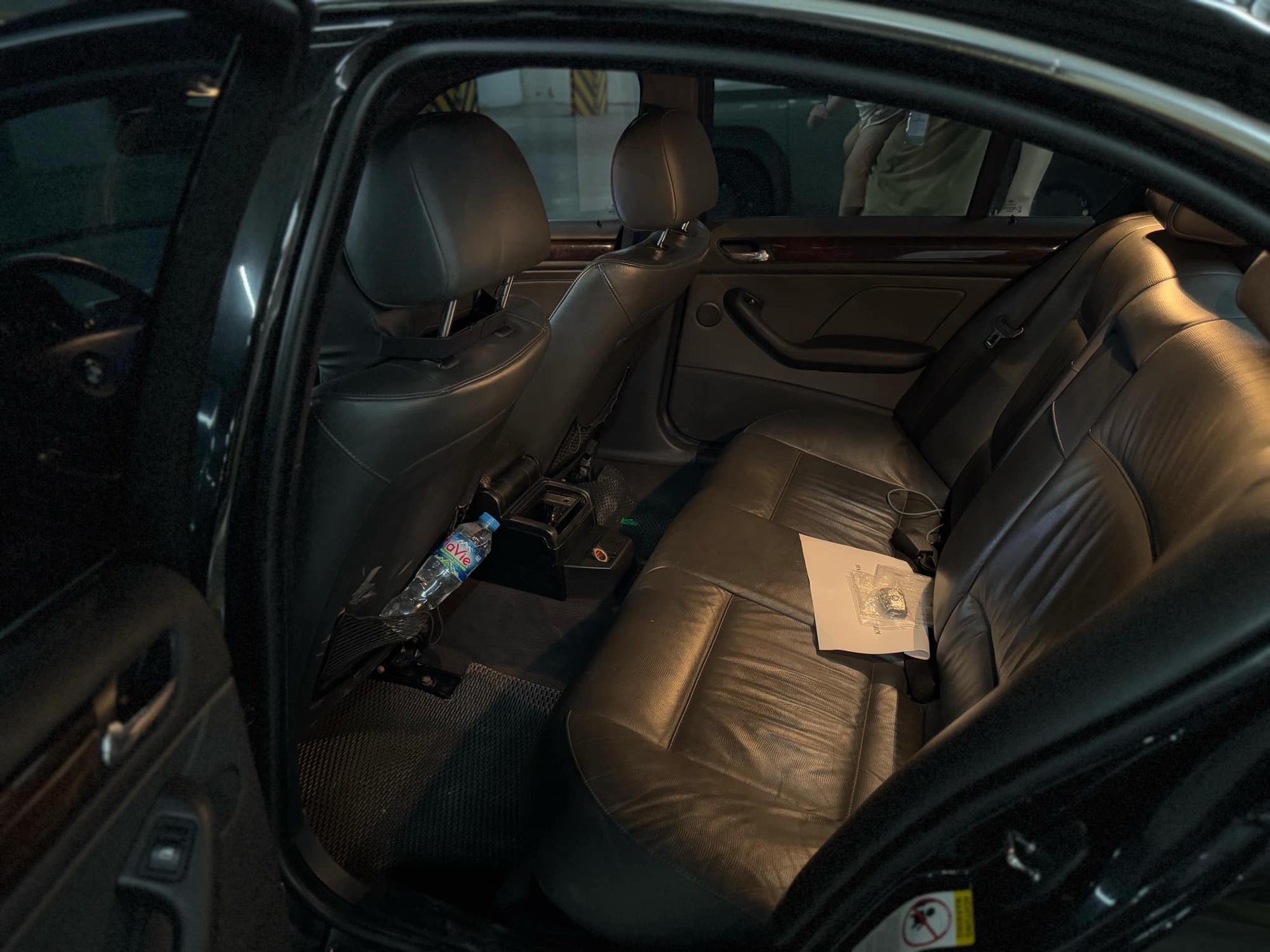 Rao một cặp BMW 325i giá từ 150 triệu đồng/chiếc, người bán chia sẻ: ‘Đi một năm không cần sửa’ - Ảnh 11