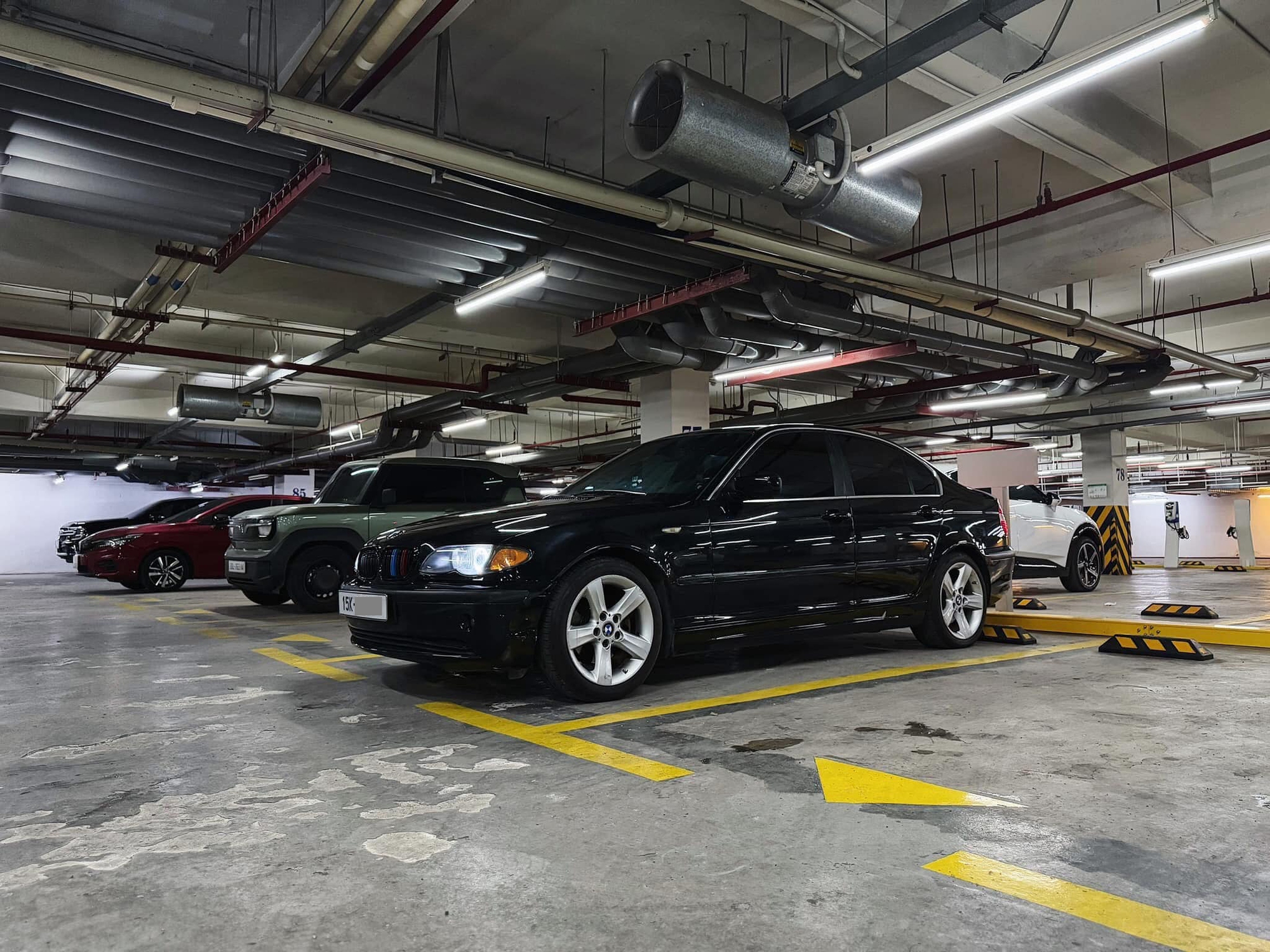 Rao một cặp BMW 325i giá từ 150 triệu đồng/chiếc, người bán chia sẻ: ‘Đi một năm không cần sửa’ - Ảnh 7