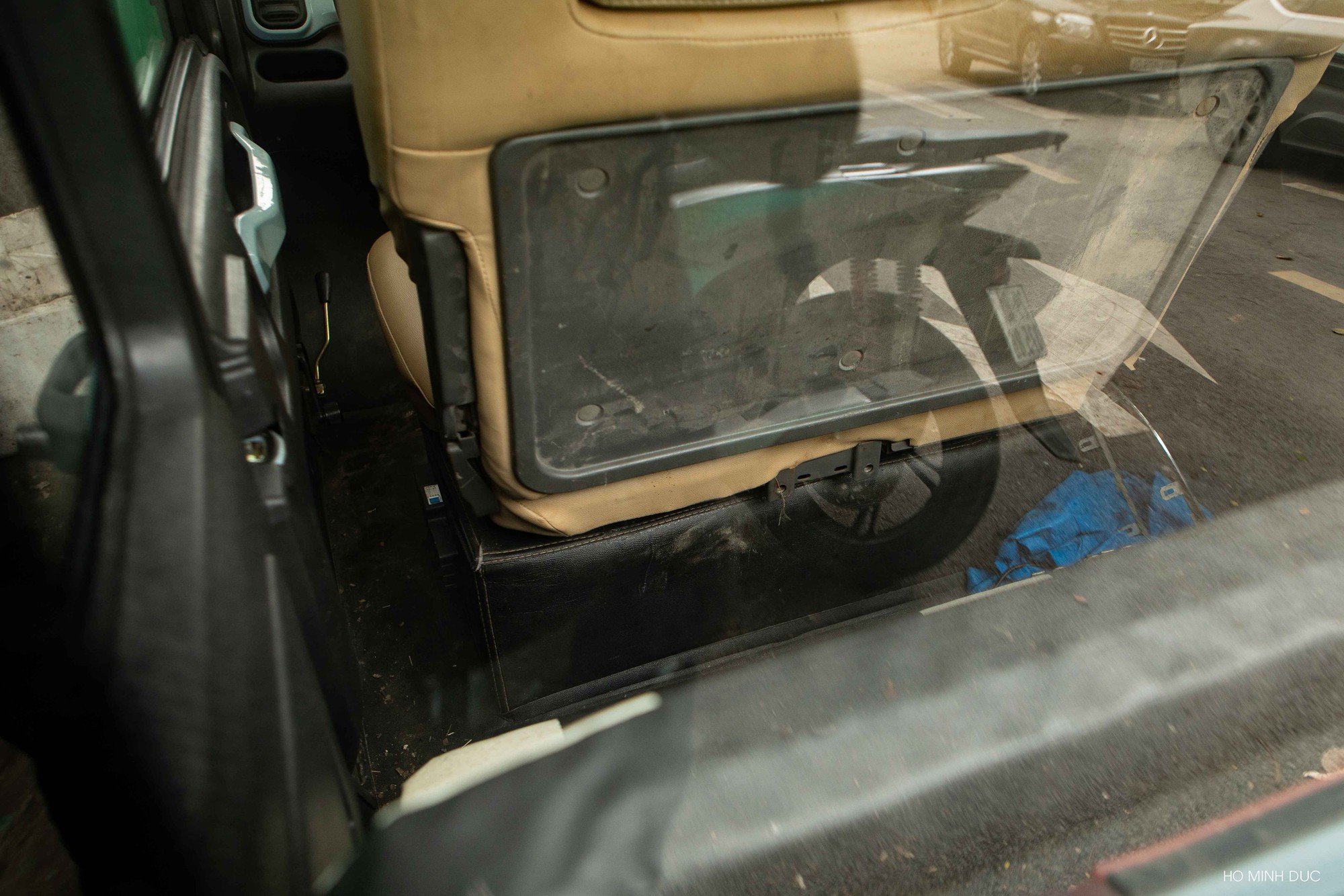 Xuất hiện ở Hà Nội chiếc ô tô mang biển vàng ngang giá Honda Air Blade: Có gì tiện nghi, đi nhanh cỡ nào? - Ảnh 11