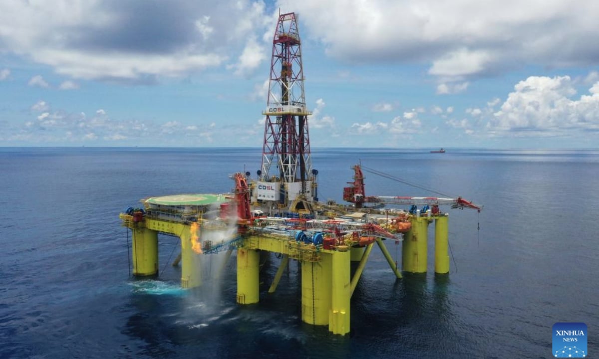 Láng giềng Việt Nam trúng độc đắc - Phát hiện kho báu "vàng đen" hơn 100 triệu tấn - Ảnh 1