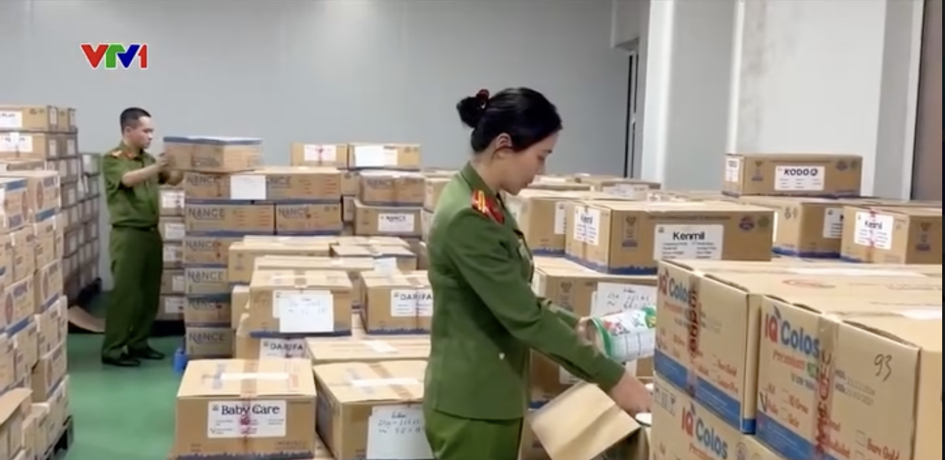 Cận cảnh đường dây làm giả gần 600 loại sữa dành cho trẻ sinh non, thiếu tháng, phụ nữ có thai... thu lợi gần 500 tỷ đồng - Ảnh 11