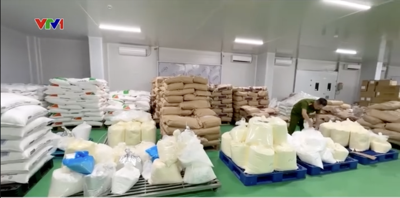 Cận cảnh đường dây làm giả gần 600 loại sữa dành cho trẻ sinh non, thiếu tháng, phụ nữ có thai... thu lợi gần 500 tỷ đồng - Ảnh 9