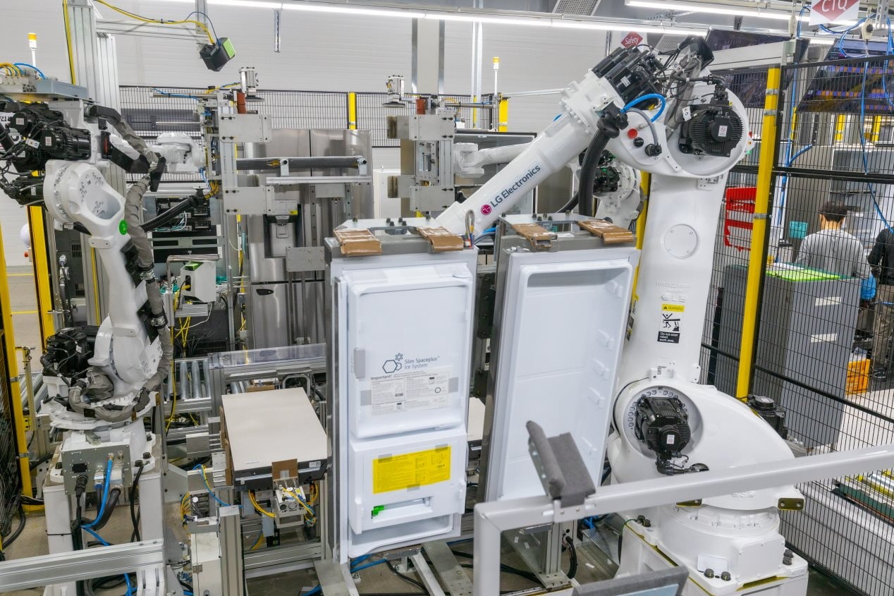 Một nhà máy của LG được thế giới ca ngợi là ‘nhà máy hải đăng’, ‘trung tâm sản xuất kiểu mẫu' - có gì bên trong? - Ảnh 5