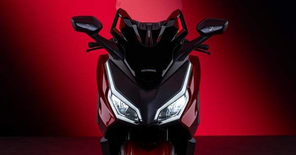 Honda ra mắt xe tay ga phân khối lớn, động cơ mạnh mẽ, kiểu dáng thể thao