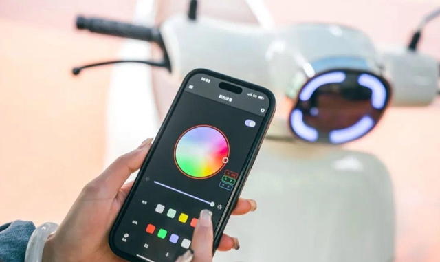 Xe ga đẹp cổ điển, bình xăng to hơn Honda Lead, trang bị ngang SH 160i, giá quy đổi chỉ 28 triệu đồng - Ảnh 4