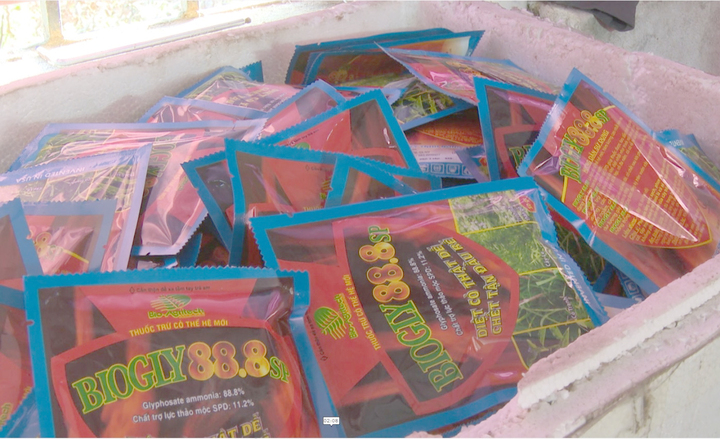 Nữ quái đất Mỏ sản xuất hơn 66.000 gói thuốc diệt cỏ giả bằng hạt nêm - Ảnh 2