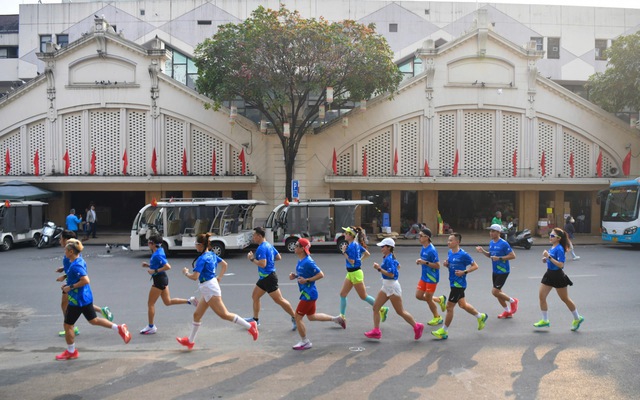 Khởi động giải marathon Quốc tế Di sản Hà Nội 2025: Đường chạy hoàn toàn mới, độc đáo cho các vận động viên - Ảnh 3