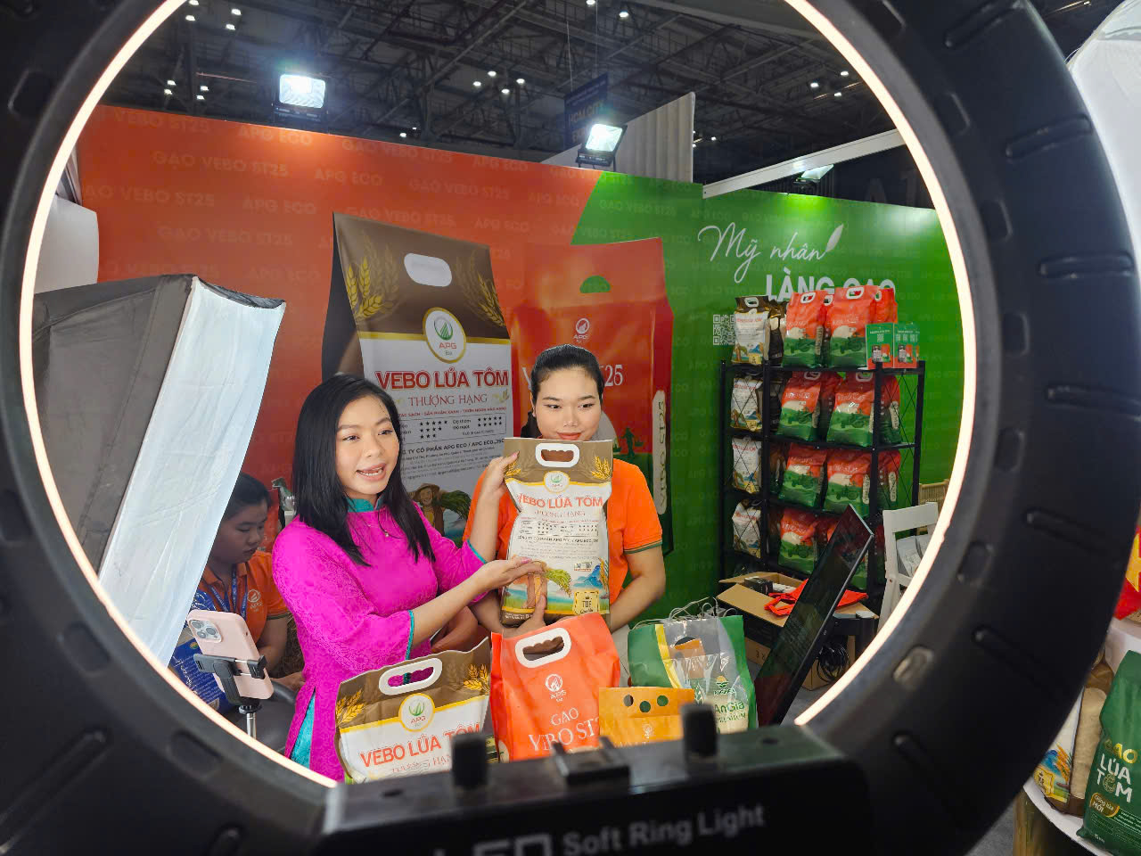 Mở kênh bán hàng riêng, dễ hay khó? - Ảnh 1