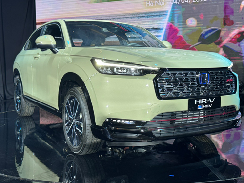 Giảm thêm thuế cho xe hybrid - Ảnh 1