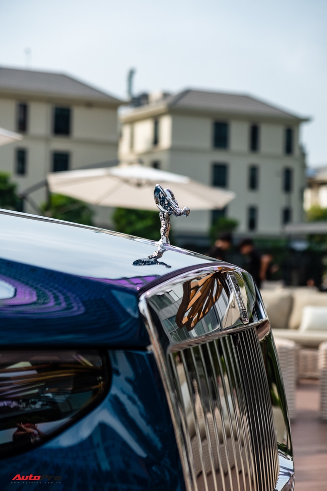 Ra mắt Rolls-Royce Ghost Series II giá từ 34,9 tỷ đồng: ‘Thảm bay’ của giới đại gia Việt - Ảnh 21