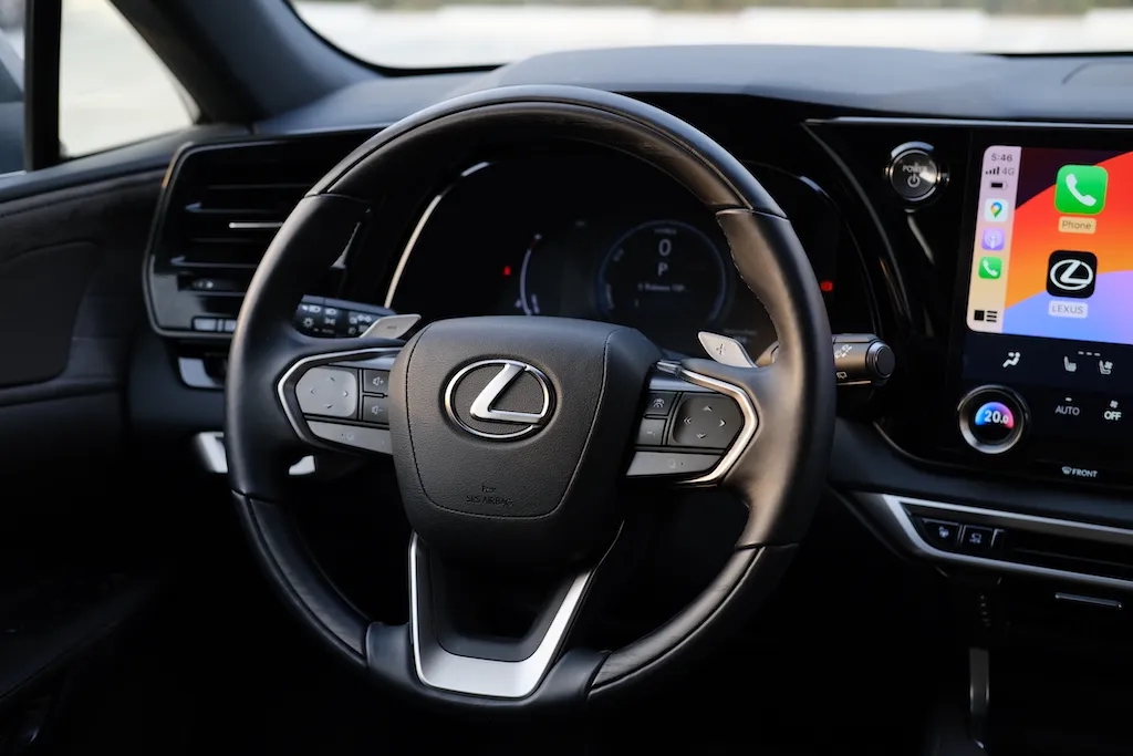 Lexus RX 350h 2025 đã về Việt Nam: Tinh ý mới thấy điểm khác bản xăng, dễ thêm công nghệ, máy tiết kiệm xăng cạnh tranh X5, Q7 - Ảnh 13